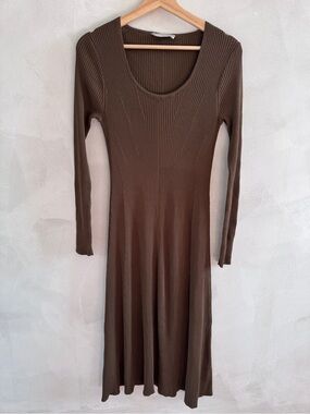 Everlane - Ribbed Scoopneck Midi Dress - Olive Green